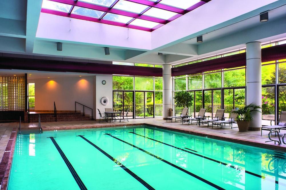Doubletree By Hilton Tulsa At Warren Place Eksteriør billede