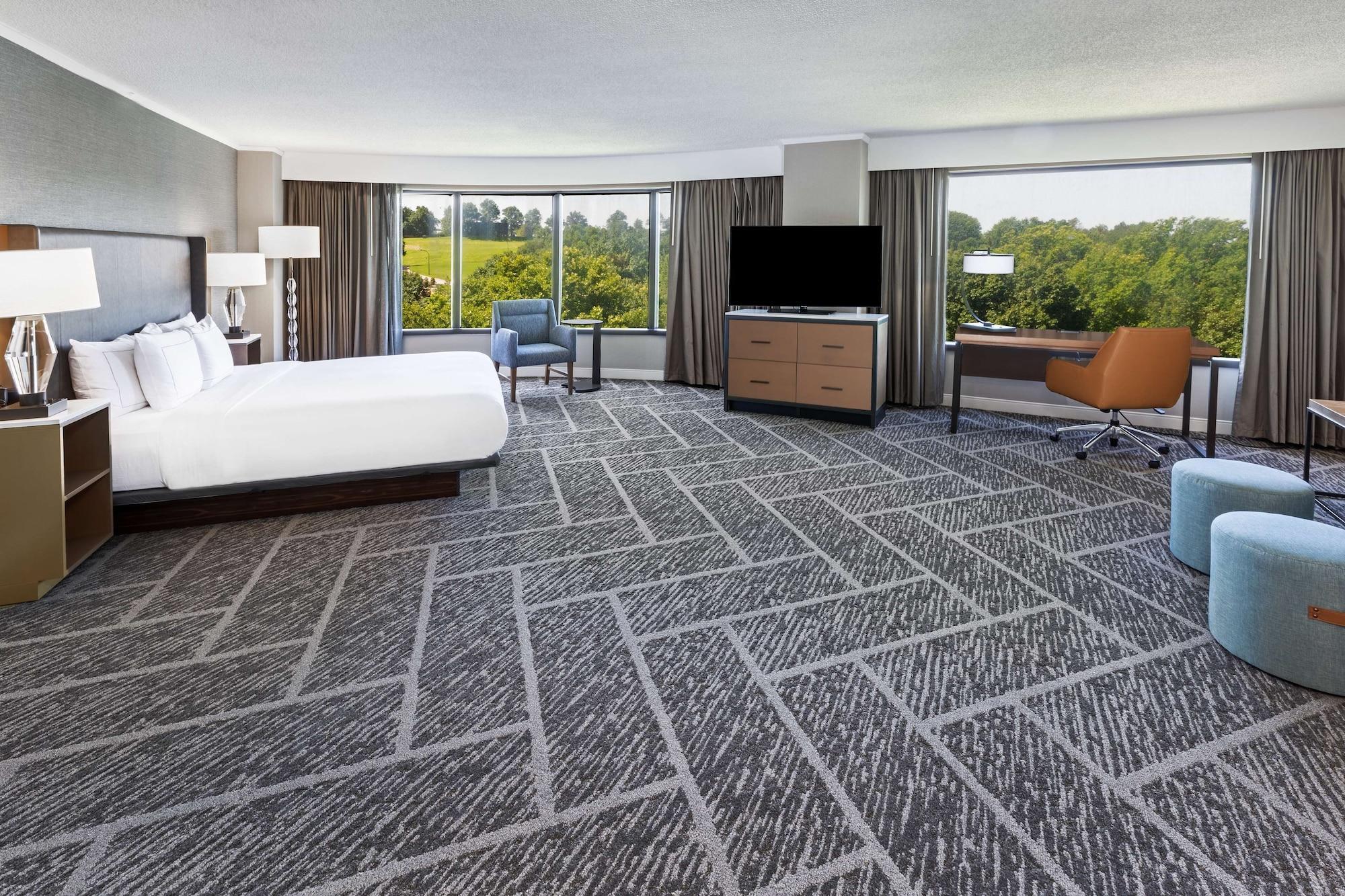 Doubletree By Hilton Tulsa At Warren Place Eksteriør billede